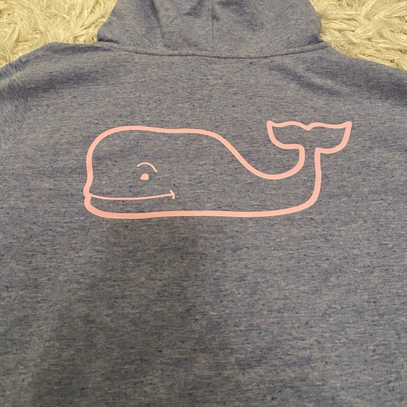 Vineyard Vines sweater - Picture 3 of 3